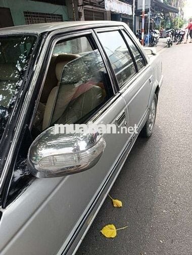 Nissan Bạc Số sàn