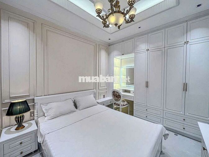 NHÀ 3 PHÒNG NGỦ - HẺM BỜ KÈ HÙNG VƯƠNG