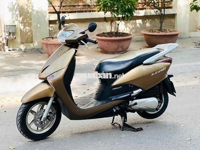 HONDA LEAD 110Fi ĐỜI CHÓT VÀNH CONG BIỂN HN 5 SỐ