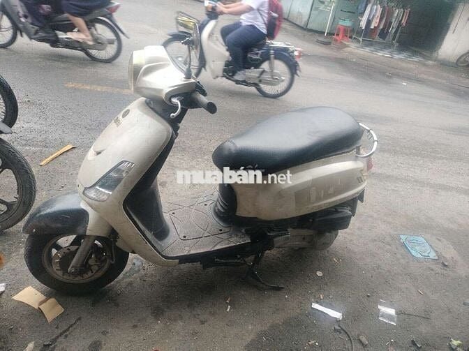 Cần bán chiếc xe như hình có giấy