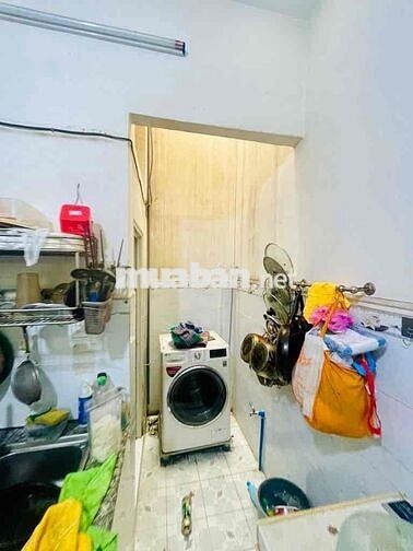 Hot, Bán gấp nhà riêng Lê Văn Quới, BTân, 33m2, 2 tầng, hẻm xe hơi,