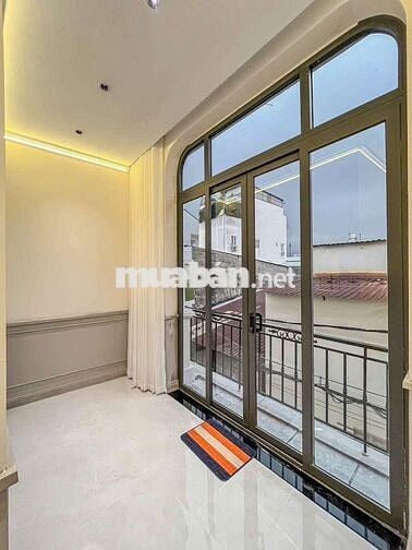 NHÀ 3 PHÒNG NGỦ - HẺM BỜ KÈ HÙNG VƯƠNG