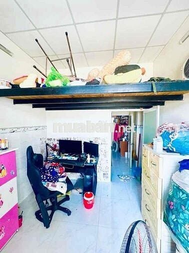 Hot, Bán gấp nhà riêng Lê Văn Quới, BTân, 33m2, 2 tầng, hẻm xe hơi,