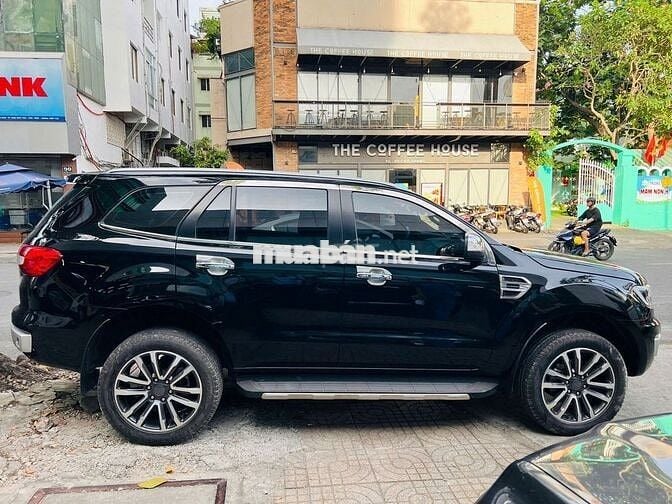 Ford Everest 2019 Titanium 2.0L 4x2 AT - 37000 km