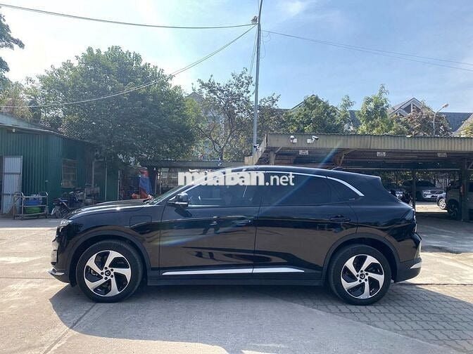 VinFast VF8 Eco 2023 Đen