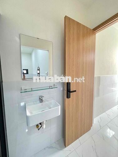 Chính chủ cho thuê CHDV xây mới 100%-full nội thất-gần ĐH Công Thương