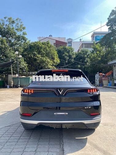 VinFast VF8 Eco 2023 Đen