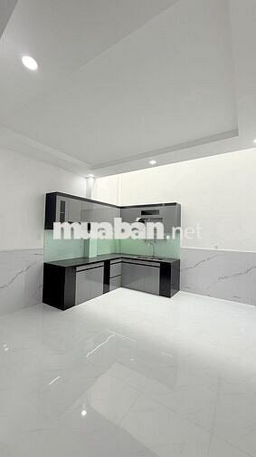 BÁN NHÀ 3 TẦNG ĐƯỜNG SỐ 10 TÂN THẮNG HXH SÁT AEON TÂN PHÚ 6.3T TL