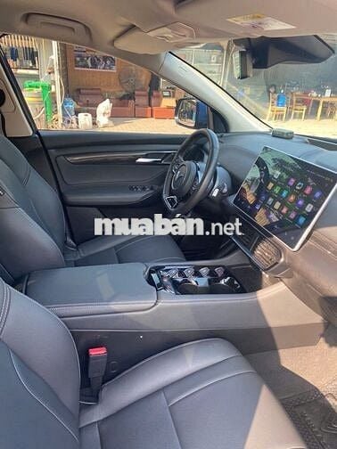 VinFast VF8 Plus Xanh dương 2023