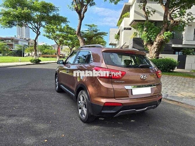 Hyundai Creta 2015 1.6 AT Petrol - 135000 km