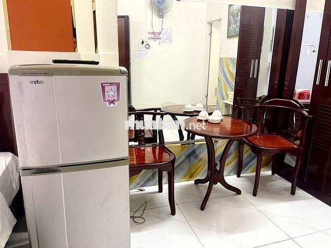 Phòng khách sạn theo tháng Lê Hồng Phong Q10