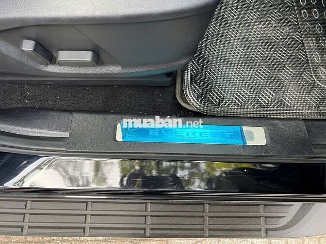 Ford Everest 2019 Titanium 2.0L 4x2 AT - 37000 km