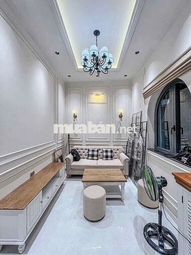 NHÀ 3 PHÒNG NGỦ - HẺM BỜ KÈ HÙNG VƯƠNG