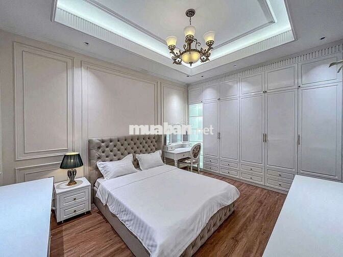 NHÀ 3 PHÒNG NGỦ - HẺM BỜ KÈ HÙNG VƯƠNG