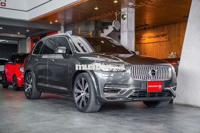 ♻️ VOLVO XC90 T8 Recharge ♻️

✔️ Sản xuất 2021 ,