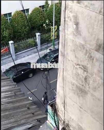 chung cư 30 Tản Đà, kế bên BV Đại học y dược, 71m2, 2pn, 2wc, 2.75tỷ