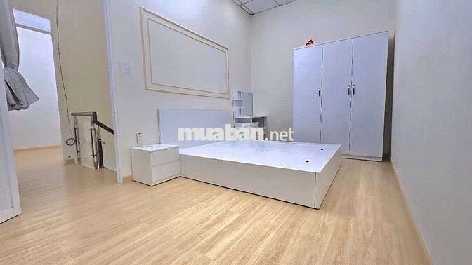 BÁN NHÀ ĐẸP  HẺM XE HƠI KẾ MT , NGAY LÊ VĂN QUỚI , GIÁ TỐT