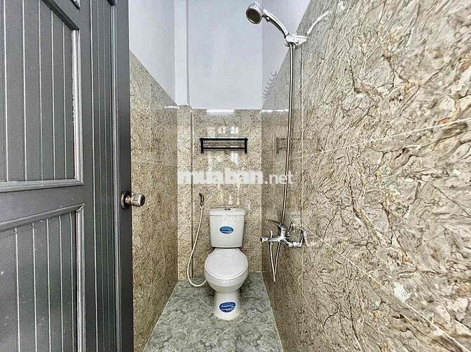 CHO THUÊ PHÒNG SIÊU RẺ BANCONG FULL NỘI THẤT SÁT CẦU NHỊ THIÊN ĐƯỜNG