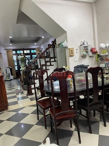 Hồ Đắc Di – Đống Đa – Kinh Doanh – 89 M2 – 4 T – MT 5.1 M – Giá 24.5 T