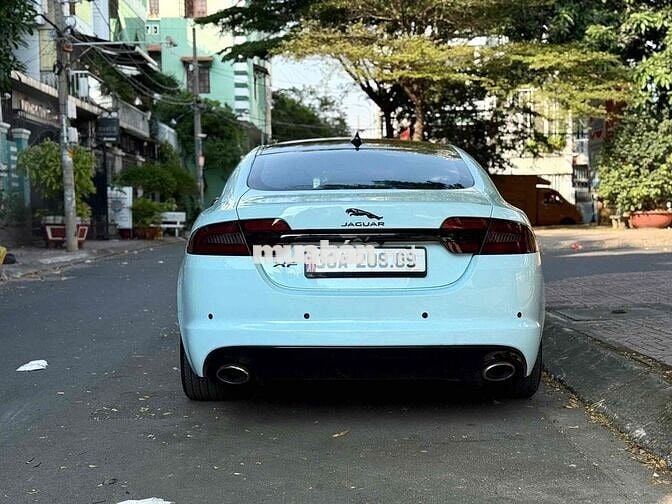 Jaguar XF 2013 2.0 AT - 90000 km