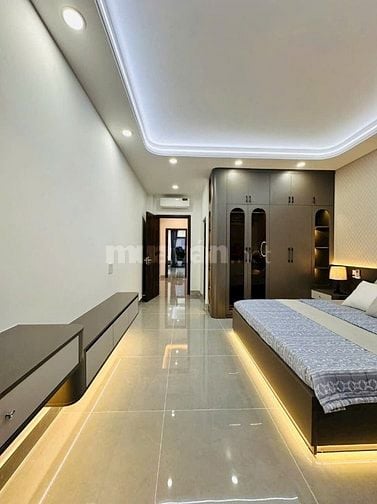 Bán nhà siêu phẩm HÀ HUY GIÁP Quận 12, 4x20m, 4 lầu, thang máy