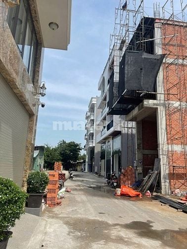 Bán lô đất (88m2) đường Nguyễn Thị Thập, gần khu biệt thự Him Lam, Q.7