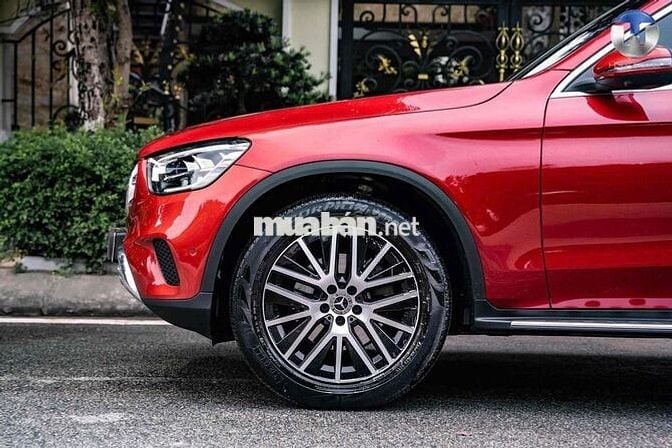 Mercedes-Benz GLC200 4Matic 2022 Đỏ