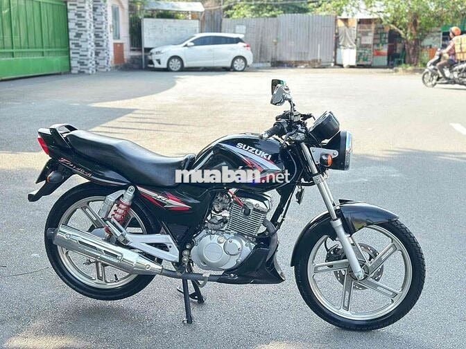Suzuki EN 150 Đen Côn tay