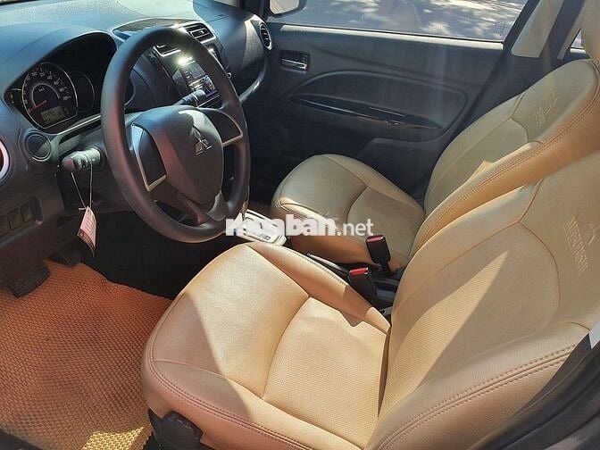 Mitsubishi Attrage 2019 số tự động màu xám