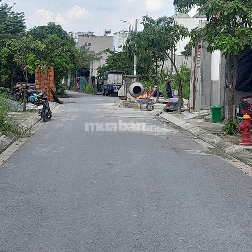 BÁN LÔ ĐẤT ĐƯỜNG RỘNG 9M CÓ VỈA HÈ 2 BÊN - ĐƯỜNG THÔNG XE TẢI