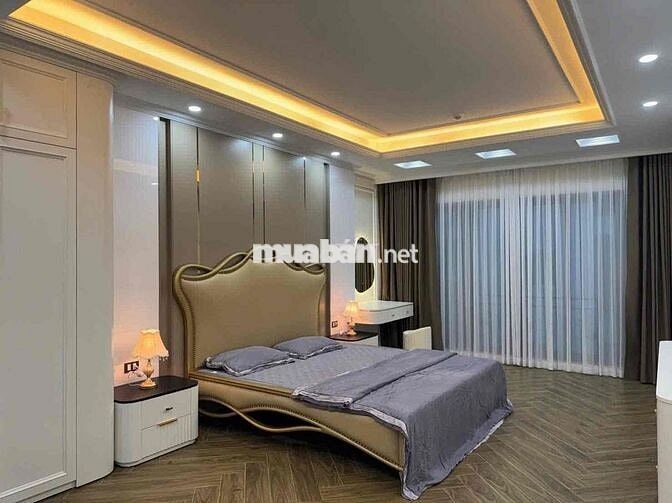 VĨNH PHÚC BA ĐÌNH PHÂN LÔ Ô TÔ TRÁNH-8T TM-KD CHDV