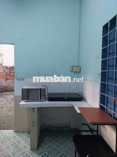 Chính chủ cho thuê phòng dạng biệt lập có sân đường Phạm Văn Thuận