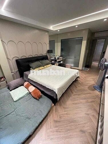 PHỐ NGỌC KHÁNH BA ĐÌNH - PHÂN LÔ - Ô TÔ - THANG MÁY - 20 RA Ô TÔ