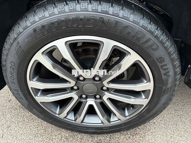 Ford Everest 2020 Titanium 2.0L AT 4x2