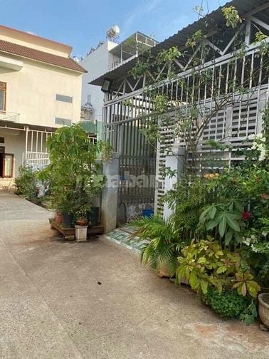 CHỊ HẢI BÁN NHÀ HÓC MÔN ,AN HẠ 335TR.