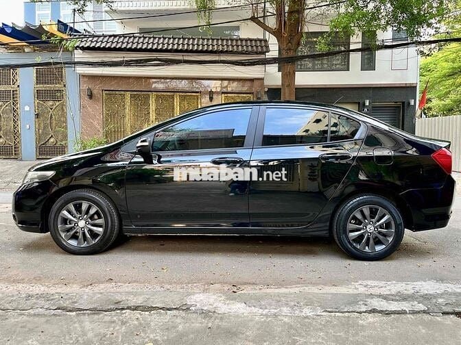 Honda City 2013 1.5 AT. Xe gia đình rất đẹp