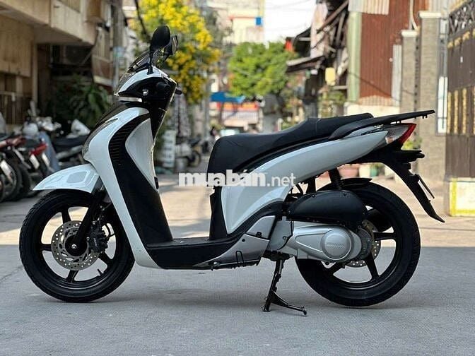 Honda SH 150i Nhập Ý 2011 Trắng