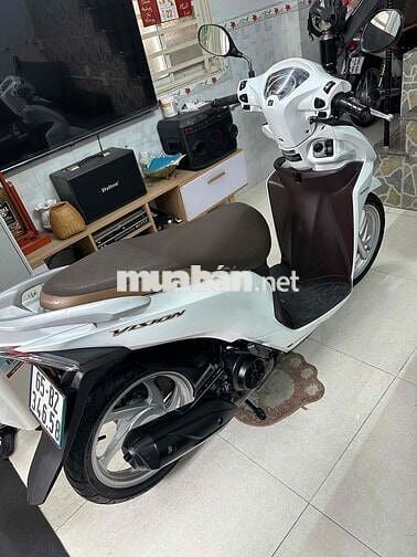 Honda Vision 2019, trắng khoá smk