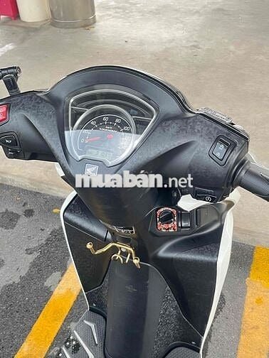 Xe Vision 2023 bản cao cấp