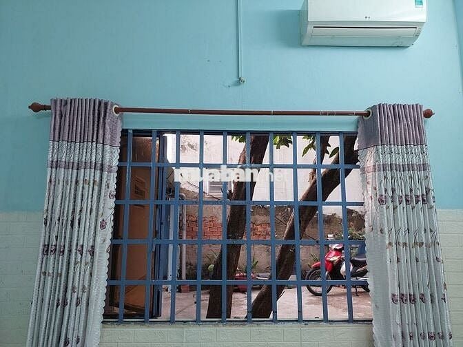 Chính chủ cho thuê phòng dạng biệt lập có sân đường Phạm Văn Thuận