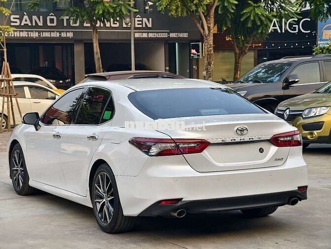 TOYOTA CAMRY 2.5Q 2022 MÀU TRẮNG