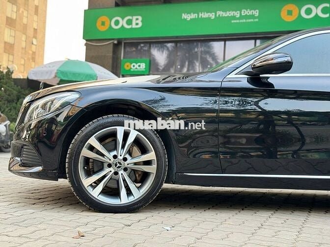 Mercedes-Benz C250 Exclusive 2018 Đen