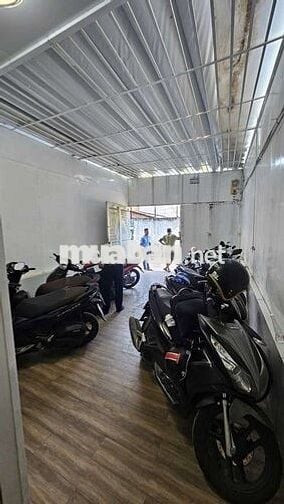 Nhà siêu rộng có thể xây max 7 tầng HẺM QH 12 m hướng Bắc Bình Thạnh