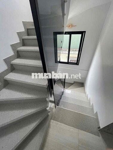 PHỐ NGỌC KHÁNH BA ĐÌNH - PHÂN LÔ - Ô TÔ - THANG MÁY - 20 RA Ô TÔ