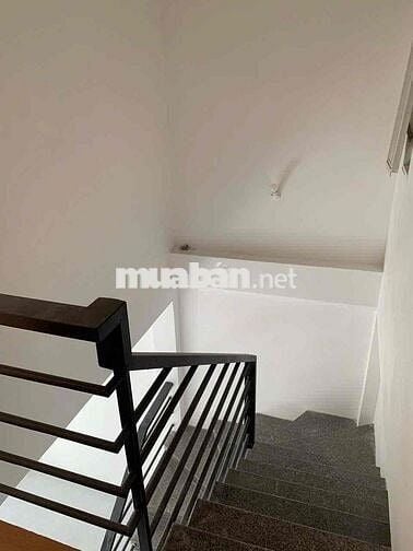 bán nhà hẻm xe oto hoàng hoa thám ngang 5x8