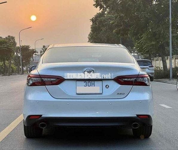 Toyota Camry 2022 2.5 Q - 43000 km