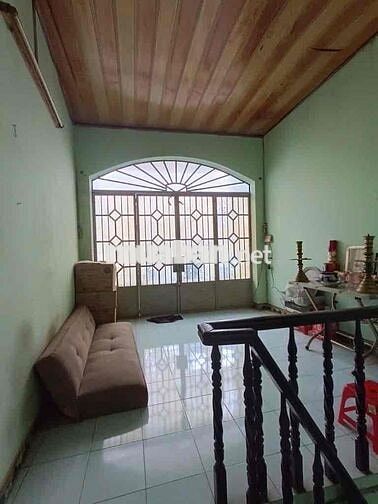NHÀ 2 TẦNG NGANG 3.7M – CHÂN CẦU CHÀ VÀ – CÁCH MT BẾN BÌNH ĐÔNG 150M –