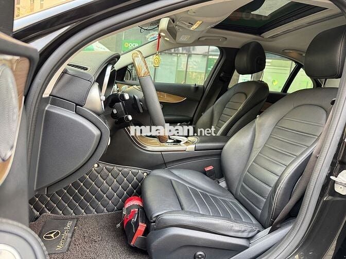 Mercedes-Benz C250 Exclusive 2018 Đen