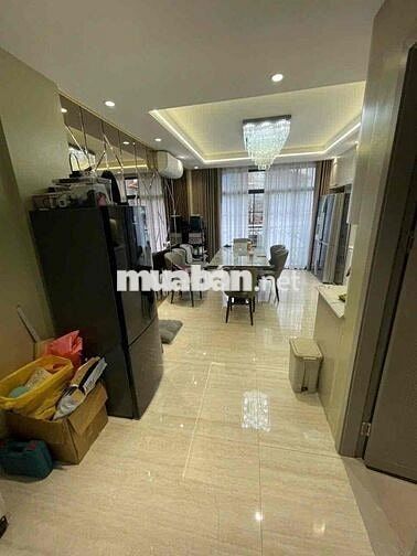 PHỐ NGỌC KHÁNH BA ĐÌNH - PHÂN LÔ - Ô TÔ - THANG MÁY - 20 RA Ô TÔ