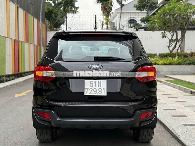 Ford Everest 12/2019 Ambiente AT đúng 1 chủ